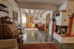 Property thumbnail 12