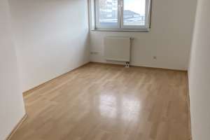 Großzügige 4-Zimmer-Wohnung mit Balkon und zwei Bädern in Mannheim-Wohlgelegen – Die vollständige Adresse der Immobilie erhältst du vom Anbieter., 68167 Neckarstadt-Ost/Wohlgelegen, Mannheim – Vorschaubild 8