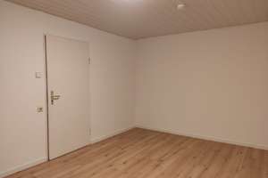 1,5 Zi. Wohnung im Herzen Stuttgarts – Hölderlinstrasse 35, 70174 Relenberg, Stuttgart – Vorschaubild 5