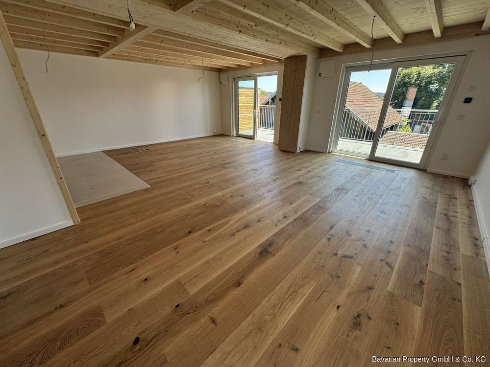 Immobilie in Altenthann - Vierfamilienhaus in Holzmodulbauweise mit PV-Anlage in Altenthann - Bild 2