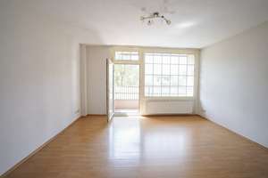 Einziehen & Wohlfühlen - gepflegte 2-Zimmer-Wohnung mit Balkon