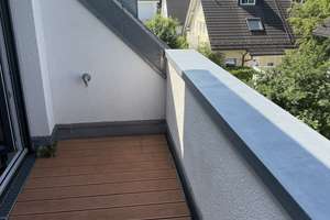 Maisonette-Dachgeschosswohnung – Erstbezug nach Eigennutzung, Tiefgarage, Lift – Wüstensteiner Straße 15, 81243 Aubing-Süd, München – Vorschaubild 16