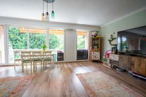 Top Lage Bismarckviertel! Geräumige 3-Zimmer-Wohnung mit großem Süd-Balkon in ruhiger Lage – Die vollständige Adresse der Immobilie erhältst du vom Anbieter., 47799 Cracau, Krefeld – Vorschaubild 4
