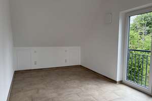 2-Zi Dachgeschosswohnung mit Dachterrasse – Vogesenstr 15c, 81825 Waldtrudering, München – Vorschaubild 12