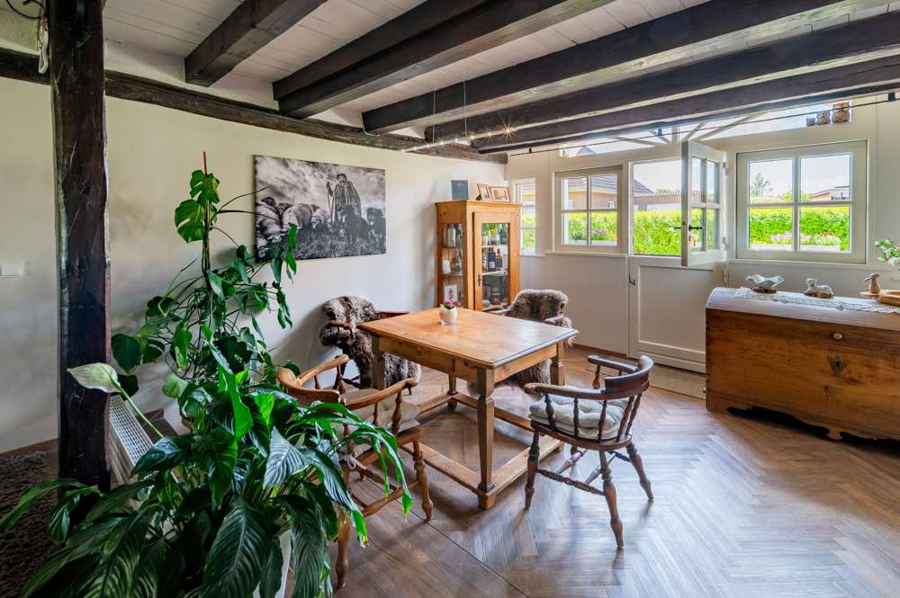 Immobilie in Stapel - Seltene Gelegenheit: Reetdachhaus plus Bungalow inmitten einer beliebten Ferienregion. - Bild 9