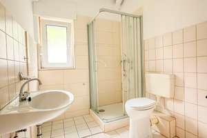 Juwel in Rüttenscheid - Schöne 2-Zimmer EG-Wohnung mit eigenem Garten und Terrasse zu vermieten – Paulinenstraße 57, 45130 Rüttenscheid, Essen – Vorschaubild 6