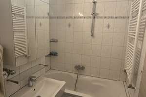Helle 3-Zimmer-Wohnung mit Balkon, Aufzug & EBK | Nähe Ledermuseum – 63067 Messehalle, Offenbach am Main – Vorschaubild 9