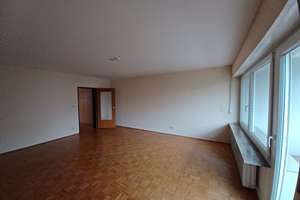 Zuhause mit 2,5 Zimmern in Regensburg – Die vollständige Adresse der Immobilie erhältst du vom Anbieter., 93049 Westenviertel, Regensburg – Vorschaubild 4