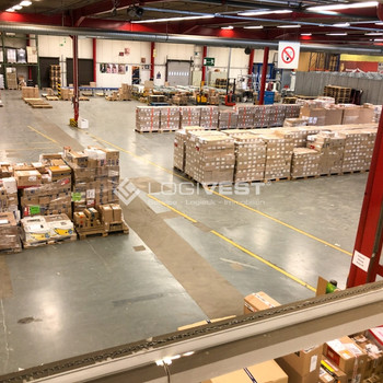 Vielseitiges Lager- und Produktionsareal in direkter Nähe zur A4