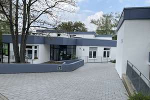 Nur mit Wohnberechtigungsschein (WBS) und für Personen ab 60 Jahren: Altersgerechte 2-Zimmerwohnung – Giebelstraße 14, 70499 Giebel, Stuttgart – Vorschaubild 2