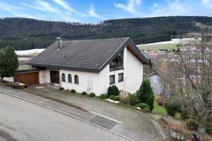 Imposantes Wohnhaus in sonniger Toplage von 78564 Wehingen – Tuttlingen (Kreis) – Vorschaubild 8