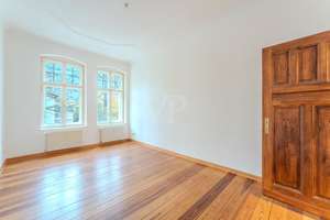 186 m² - Prächtige Altbauwohnung mit Stuckdecken, Loggia und historischem Charme – 13156 Niederschönhausen, Berlin – Vorschaubild 13