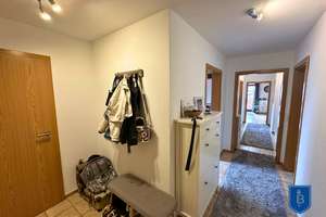 Wohnen auf der Alb, gemütliche 2,5-Zimmer-Wohnung mit Holzofen, Balkon und Stellplatz – Die vollständige Adresse der Immobilie erhältst du vom Anbieter., 72574 Bad Urach – Vorschaubild 8