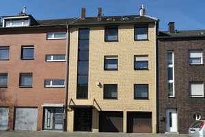 Top gepflegtes Mehrfamilienhaus in MG-Lürrip – perfekt für Anleger oder Eigennutzer! – Mönchengladbach – Vorschaubild 1