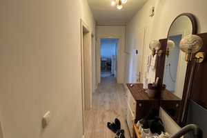Von Privat vollständig renovierte 3-Zimmer-Wohnung mit Balkon und Einbauküche in Lübeck – Lübeck – Vorschaubild 8