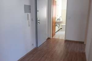Einfache 2-Raum-Wohnung mit Balkon und EBK in Karlsruhe – Flughafenstraße 57, 76149 Neureut, Karlsruhe – Vorschaubild 4