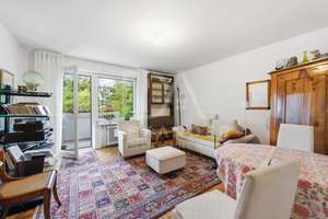 Charmante 2-Zimmer-Wohnung mit Balkon in begehrter Lage von München-Bogenhausen!