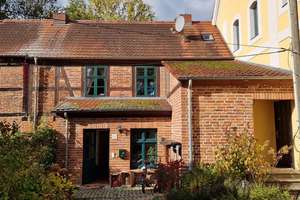 Gepflegtes Reihenmittelhaus mit 3 Zimmern in Vipperow – Lange Straße 21a, 17207 Vipperow – Vorschaubild 2