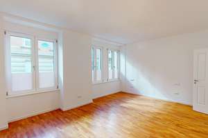 Perfekt für kleine Familien! Schöne 3-Zimmer-Wohnung mit Balkon in der Weststadt. – Moningerstraße 9, 76135 Weststadt, Karlsruhe – Vorschaubild 3