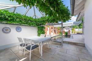 Hochwertiges Einfamilienhaus in Freystadt – stilvolles Wohnen mit traumhaftem Garten und elegantem W – Die vollständige Adresse der Immobilie erhältst du vom Anbieter., 92342 Freystadt – Vorschaubild 17