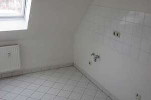 Eutritzsch - kleine, helle Dachgeschoßwohnung mit Tageslichtbad, Wanne & EBK in ruhiger Seitenstraße – Anhalter Straße 20, 4129 Eutritzsch, Leipzig – Vorschaubild 8
