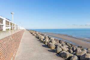 Vorne Ostsee, hinten Golfplatz - stilvolles Domizil am Brodtener Steilufer – Lübeck – Vorschaubild 23