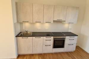 Exklusive 2-Zimmer Wohnung mit Nord- und Südloggia sowie EBK in Regensburg (Dörnberg) – Gertraud-Kaltenecker-Straße 32, 93049 Westenviertel, Regensburg – Vorschaubild 2