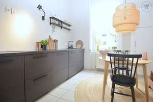 Stilvolle möblierte 2-Zimmer Wohnung mit Balkon und Internet in Wiesbaden-Westend – Die vollständige Adresse der Immobilie erhältst du vom Anbieter., 65195 Westend / Bleichstraße, Wiesbaden – Vorschaubild 4