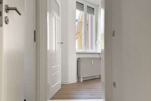 Frisch sanierte 2-Zimmer-Wohnung mit Balkon ab August zu vermieten – Die vollständige Adresse der Immobilie erhältst du vom Anbieter., 68169 Neckarstadt-West, Mannheim – Vorschaubild 3