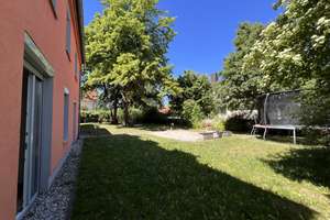 4 Zimmer mit Garten und Souterrain in Lerchenau-München – Die vollständige Adresse der Immobilie erhältst du vom Anbieter., 80935 Lerchenau-Ost, München – Vorschaubild 6