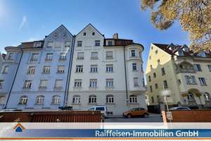 Erstbezug nach Modernisierung: 2 Zimmer Dachgeschoßwohnung im  Inneren Osten von Regensburg – 93059 Ostenviertel, Regensburg – Vorschaubild 2