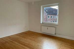 Ansprechende und individuelle 3-Zimmer-Wohnung – Kleiststr. 70, 24118 Ravensberg, Kiel – Vorschaubild 2