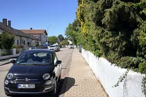 Großzügiges Einfamilienhaus/ großes Grundstück in bester Lage Ingolstadt/ Gerolfing provisionsfrei – Raimundstraße 6, 85049 West, Ingolstadt – Vorschaubild 3