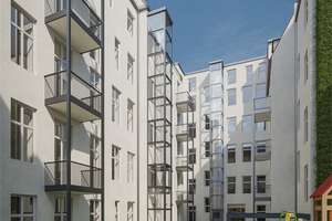 Best of City-West: Stuck, Style & Großstadtromantik – Eislebener Str. 3, 10789 Charlottenburg, Berlin – Vorschaubild 11