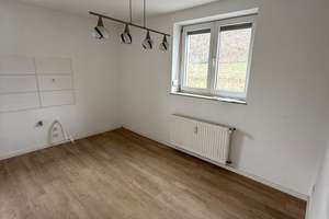 Familien aufgepasst: Große offene 4-Zimmer-Wohnung in Trier – Zurmaiener Straße 126., 54292 Nord, Trier – Vorschaubild 2
