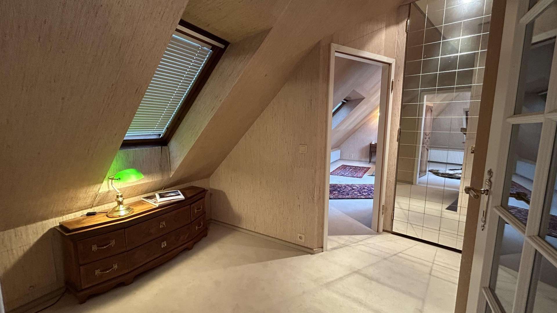 Immobilie in Tangstedt - Attraktive Doppelhaushälfte mit 9 Zimmern in ruhiger Südlage - Bild 13