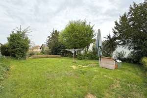 Großzügiges Einfamilienhaus / Bungalow mit Einliegerwohnung und Garten in Friolzheim – Die vollständige Adresse der Immobilie erhältst du vom Anbieter., 71292 Friolzheim – Vorschaubild 3