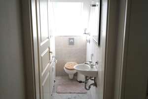 Helle, freundliche Dachgeschoß- Wohnung 2 ZKB – Göggingerstr 31, 86159 Antonsviertel, Augsburg – Vorschaubild 8