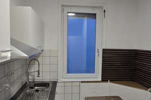 Erstbezug nach Sanierung: schöne 1-Zimmer WG-Wohnung vollmöbiliert mit Einbauküche, Stuttgart – Duisburgerstraße 22, 70376 Neckarvorstadt, Stuttgart – Vorschaubild 2