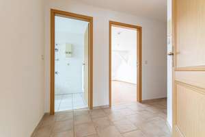 Helle Dachgeschoss-Wohnung | Ruhige Wohnlage | Tageslichtbad mit Wanne – Diakonissenstraße 4, 4177 Altlindenau, Leipzig – Vorschaubild 10