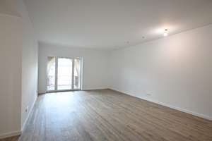 Wohnen mit Geschichte & Komfort: 3-Zimmer-Whg. mit 2 Balkonen in ehemaliger Kirche! – Arnoldstr. 47, 44793 Kruppwerke, Bochum – Vorschaubild 1