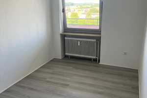 Großzügige 4,5-Zimmer-Wohnung in attraktiver Lage – Reutlingen (Kreis) – Vorschaubild 22