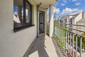 Mit Lift ins 4. OG - Balkon - Wanne + Dusche - Tiefgaragenstellplatz u.v.m. – Georg-Landgraf-Straße 21, 9112 Kaßberg, Chemnitz – Vorschaubild 1