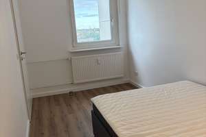 Erstbezug nach umfangreicher Renovierung, möblierte 2,5-Zimmer-Wohnung Berlin Mitte, Toller Ausblick – 10179 Mitte (Ortsteil), Berlin – Vorschaubild 10