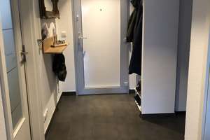 Helle 2 Zimmer Wohnung mit Balkon im 1. OG in Hannover-Ahlem – Bergkammstr 1, 30453 Ahlem, Hannover – Vorschaubild 2