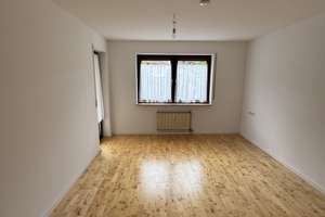 Sofort bezugsfreie 3-Zimmer-Wohnung mit Balkon, Einbauküche inklusive Tiefgaragenstelplatz – Die vollständige Adresse der Immobilie erhältst du vom Anbieter., 72760 Reutlingen-Mitte, Reutlingen – Vorschaubild 14
