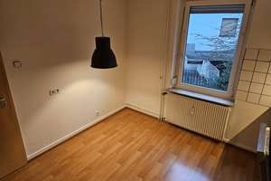 Ruhig wohnen am Stadtrand – gut angebunden und mit Blick ins Grüne – Ulmenallee 33, 50999 Sürth, Köln – Vorschaubild 5