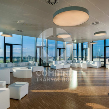 Weitblick über den Olympiapark. combine Transaction