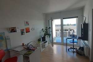 Freundliche 3-Zimmer Wohnung mit Balkon in Schlebusch – Bensberger Str. 1, 51375 Schlebusch, Leverkusen – Vorschaubild 2