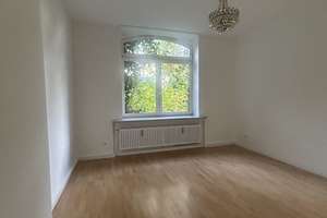 🏠 Frisch renovierte 2-Zimmer-Wohnung in ruhiger Hinterhauslage – zentral in Köln-Mülheim